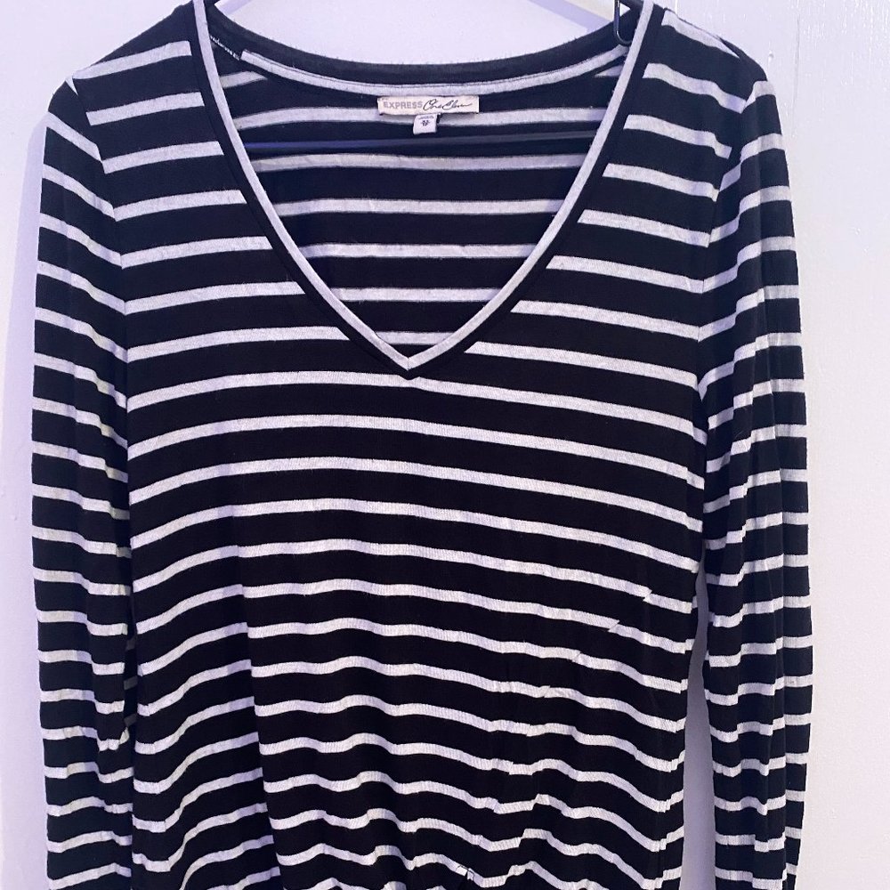 b&w striped long sleeve
